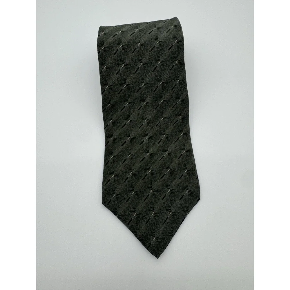 Bill Blass Silk Tie Green Geometric Pattern Classic Designer Necktie USA